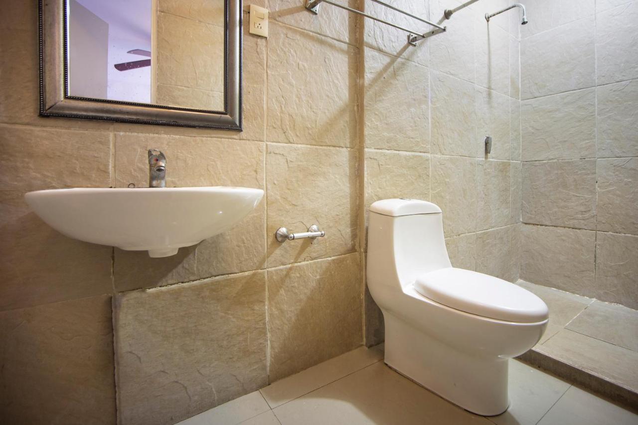 Hotel Mahu Monterrey Kültér fotó